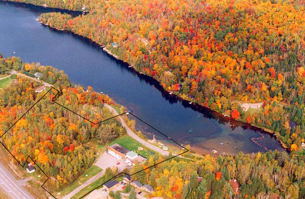 Vue a�rienne lac duhamel 
